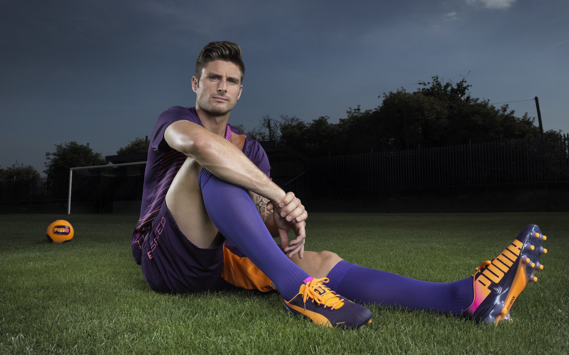 体育新闻中心运动装备革新，体育新闻报道